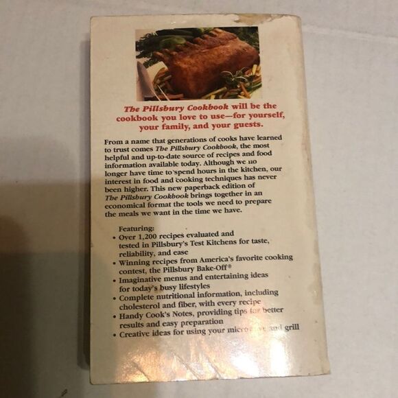 The Pillsbury CookBook   - Picture 3 of 6